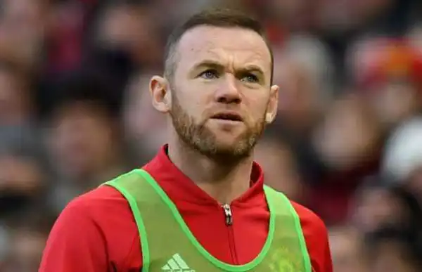 Rooney says media trying to write his history